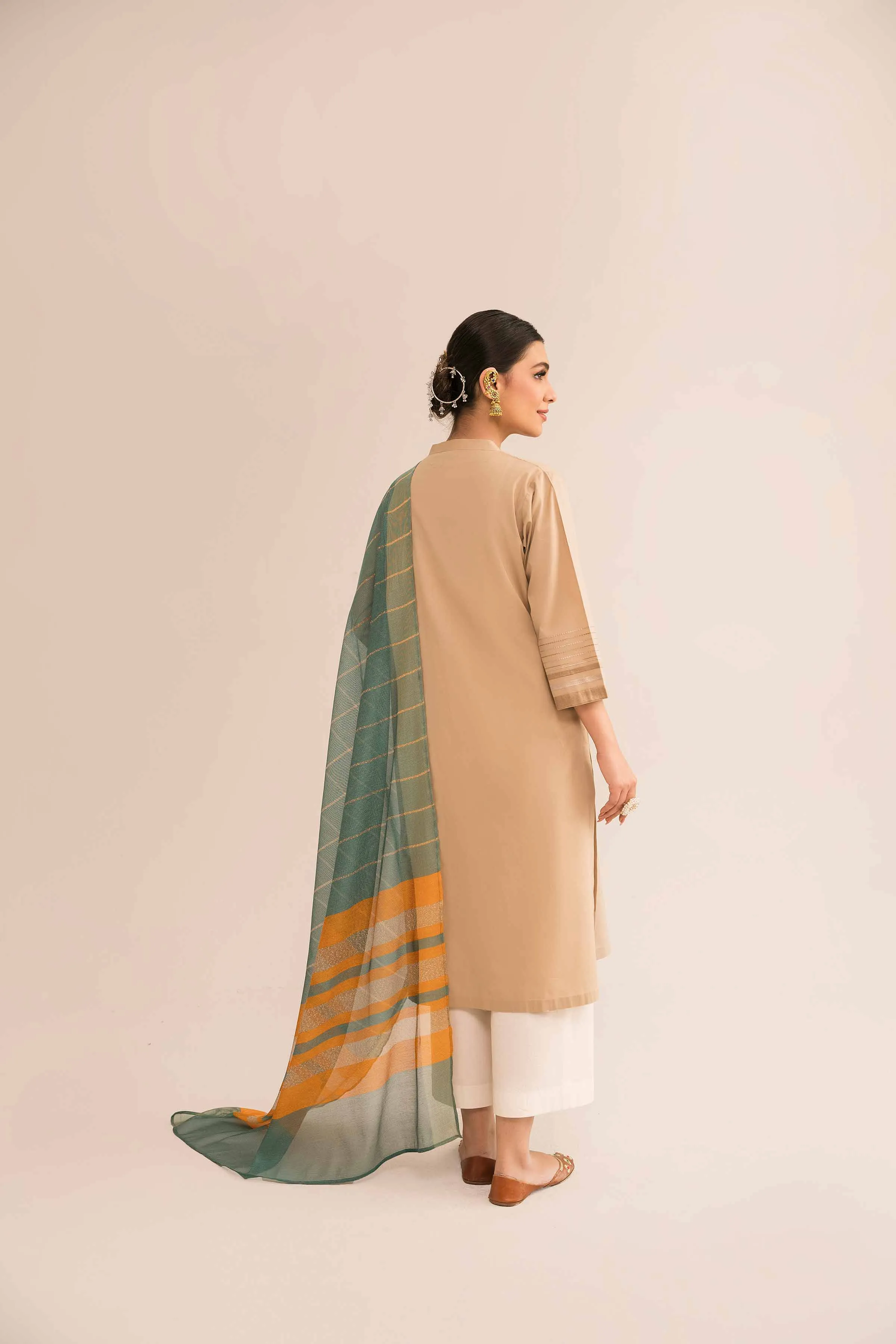 2 Piece - Embroidered Suit - PE23-56
