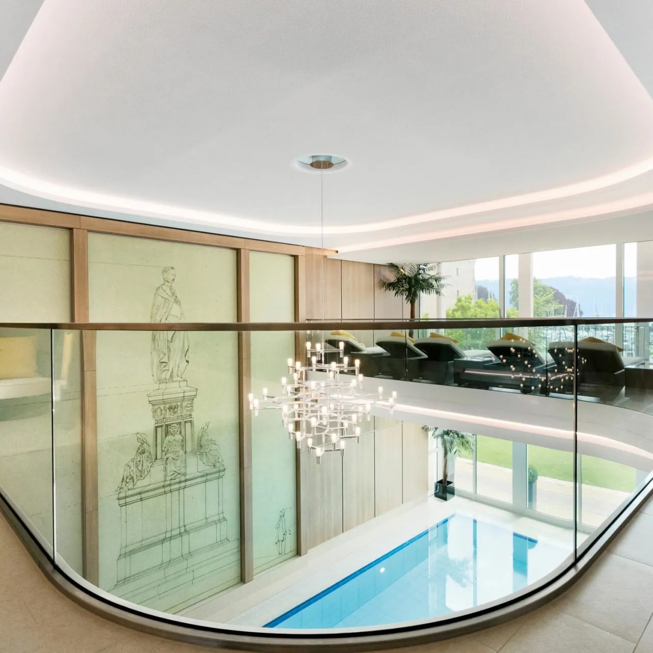 CROWN MAGNUM Pendant Lamp