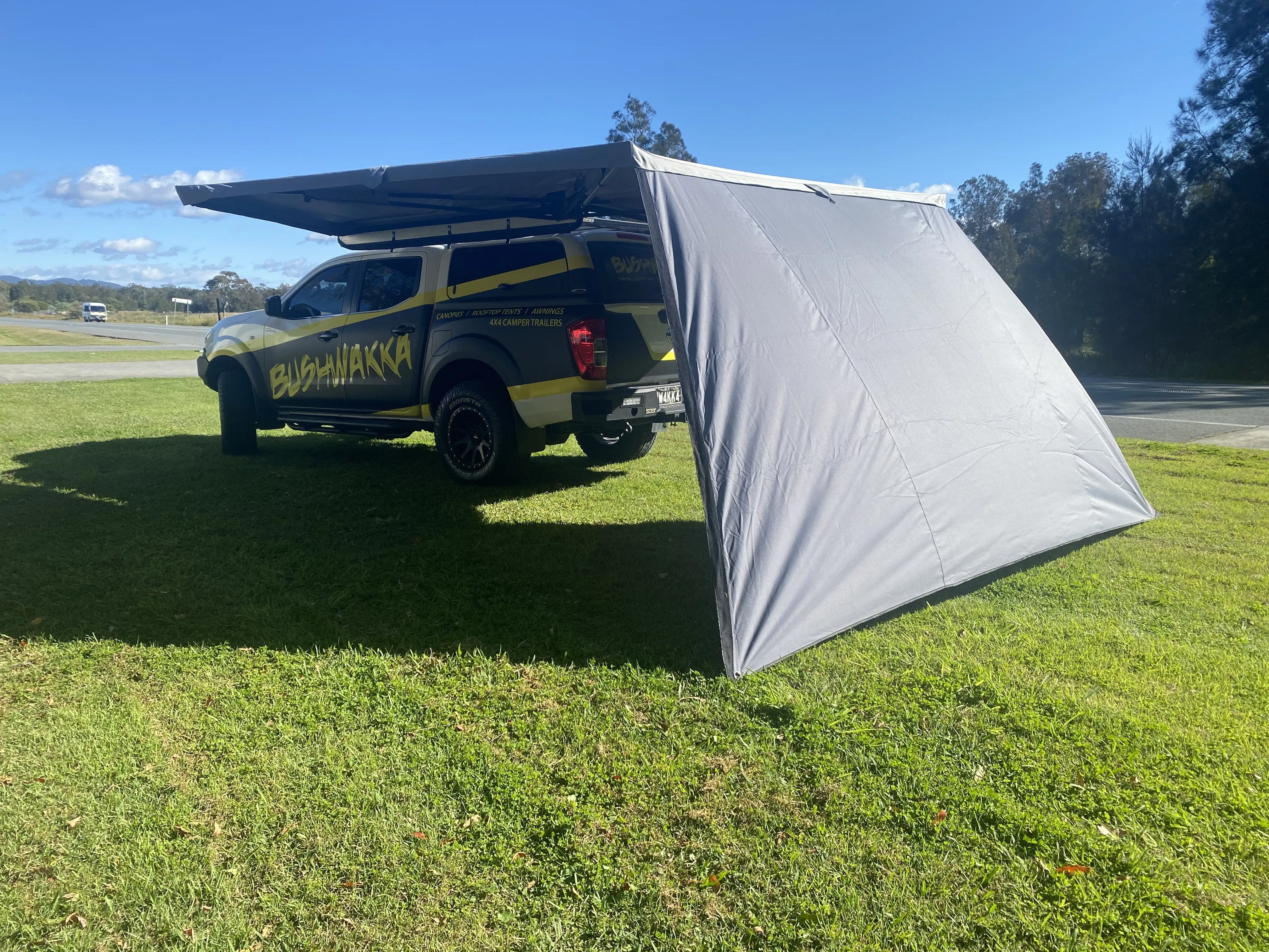 Extreme 270 Awning Wall (Single) [OUT OF STOCK]