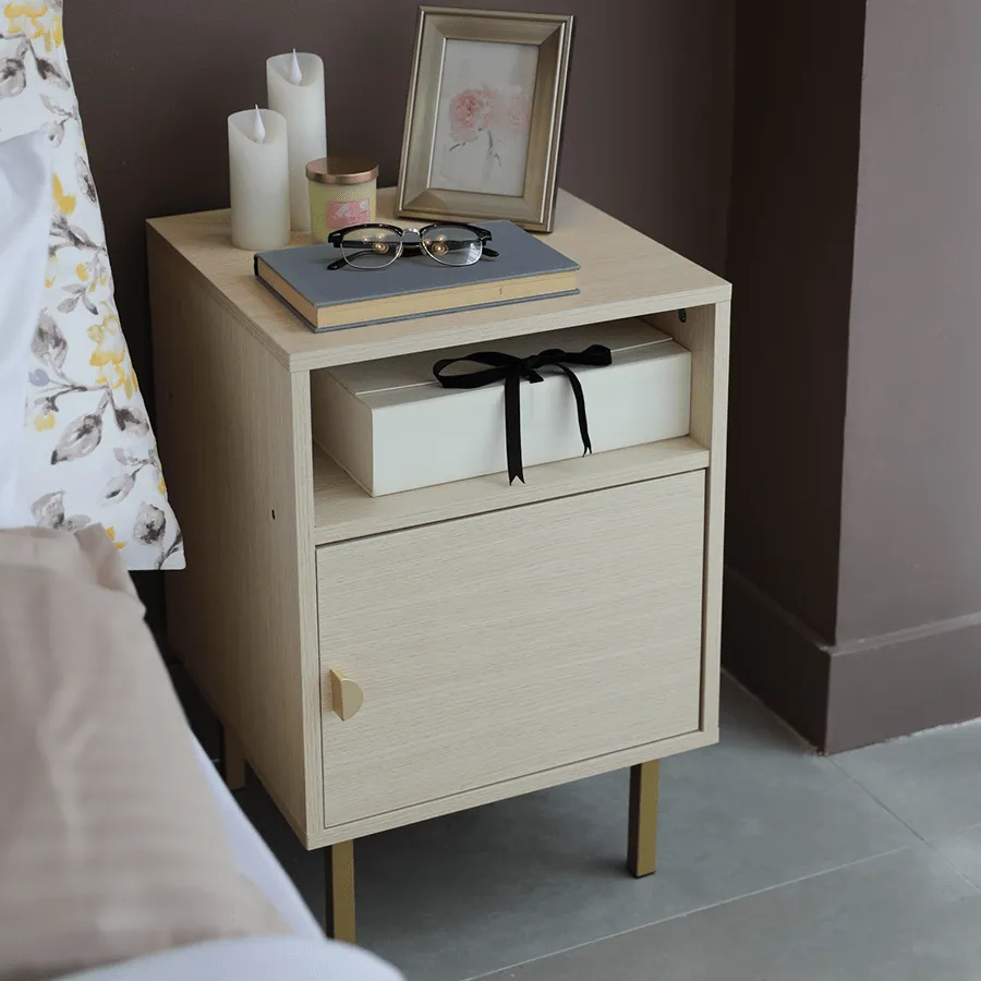 Georgine Nightstand