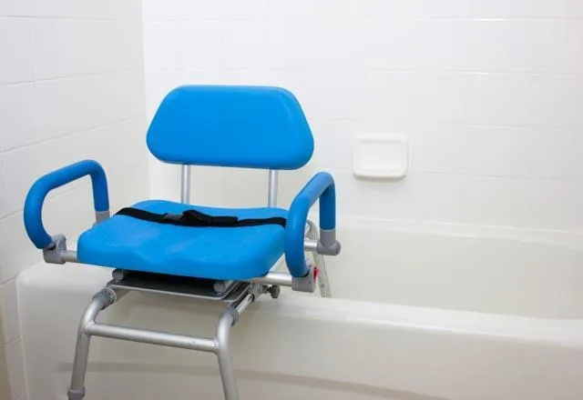 Reconditioned - Carousel Sliding Transfer Bench with Swivel Seat.