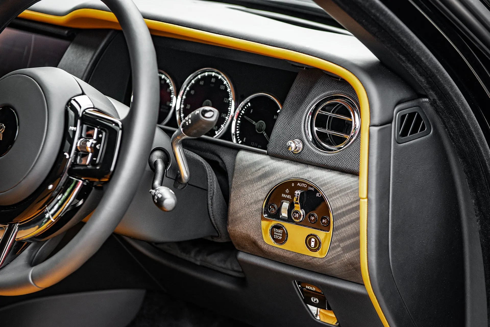 Rolls Royce Cullinan Luxury Yellow Interior