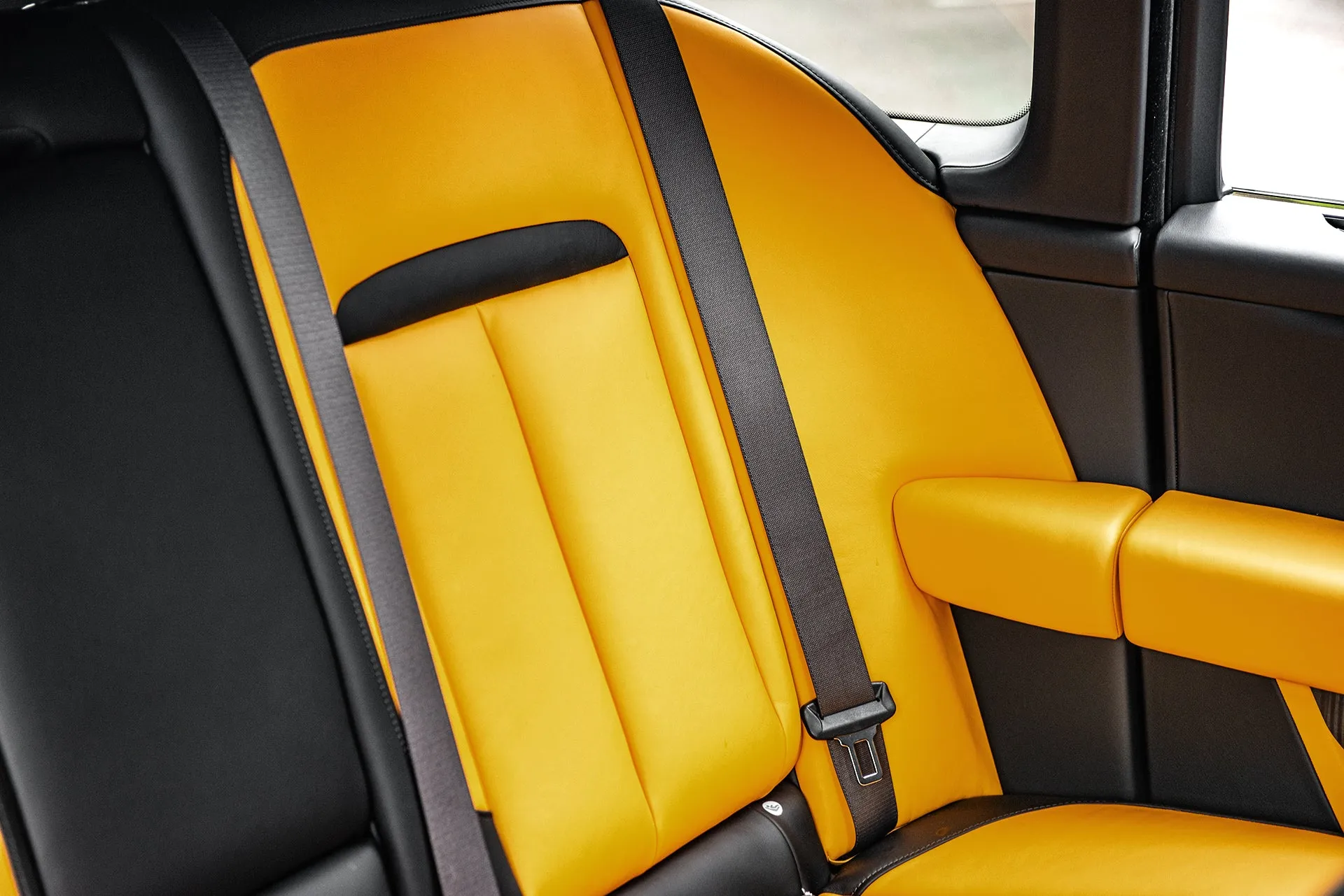 Rolls Royce Cullinan Luxury Yellow Interior