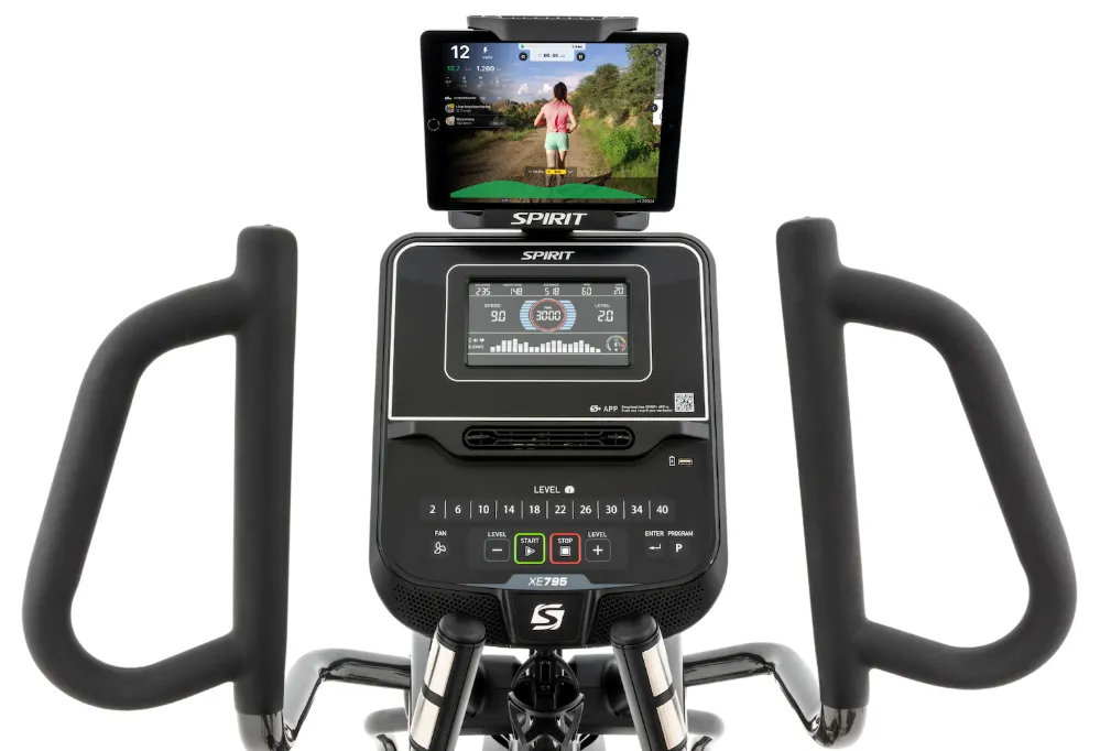 SPIRIT 2024 XE795 ELLIPTICAL