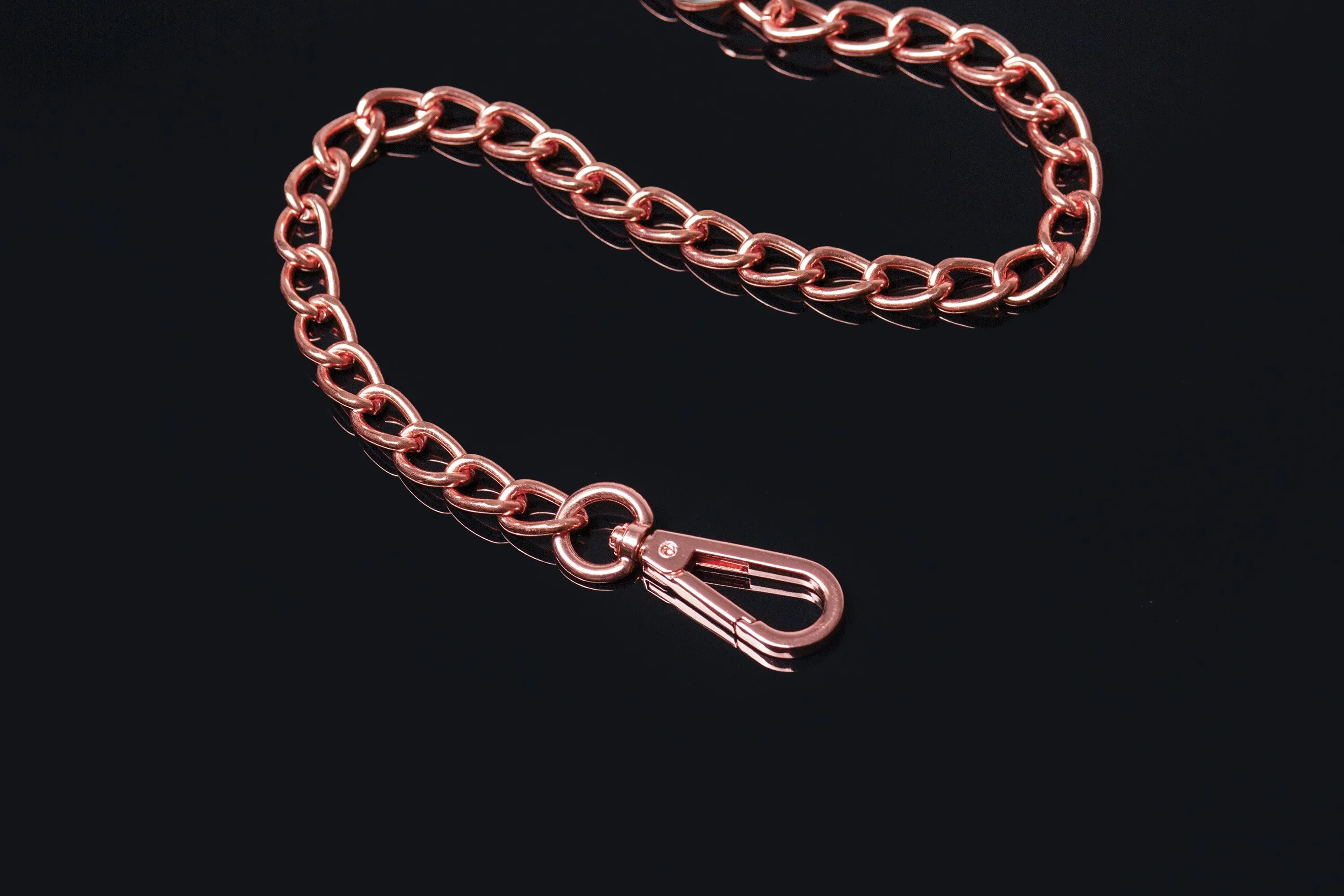 Vegan Leather & Rose Gold Metal Leash
